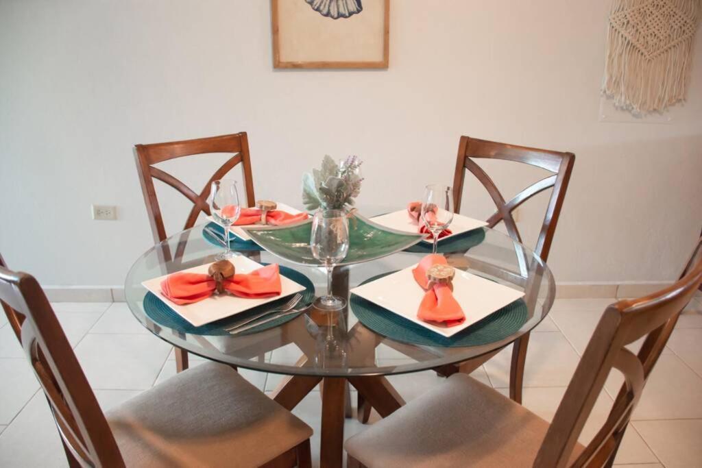 فيغا باخا Vistas Apartment @ Puerto Nuevo Beach المظهر الخارجي الصورة
