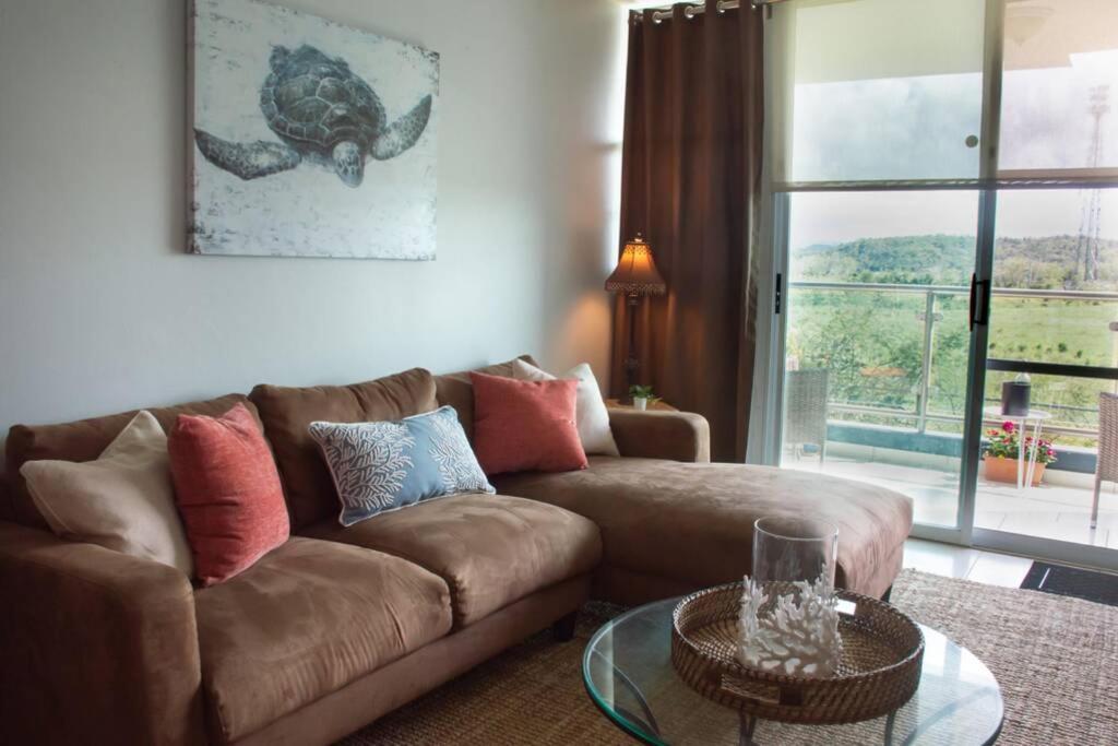 فيغا باخا Vistas Apartment @ Puerto Nuevo Beach المظهر الخارجي الصورة
